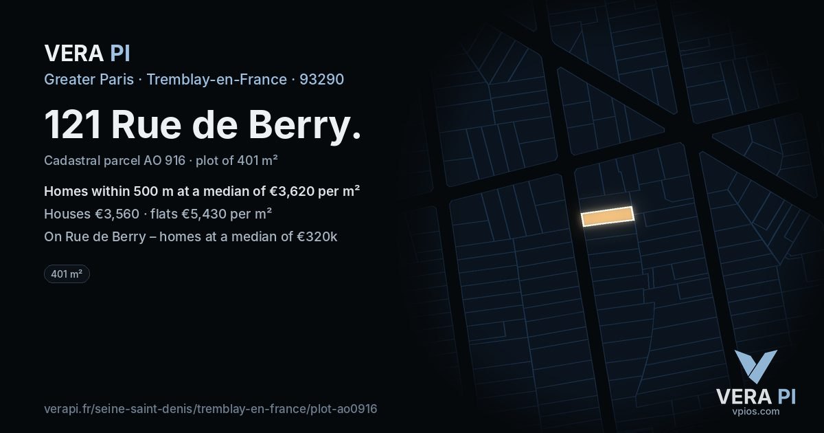 121 Rue de Berry, Tremblay-en-France at night – the plot lit, the parcels around coloured by the prices near them