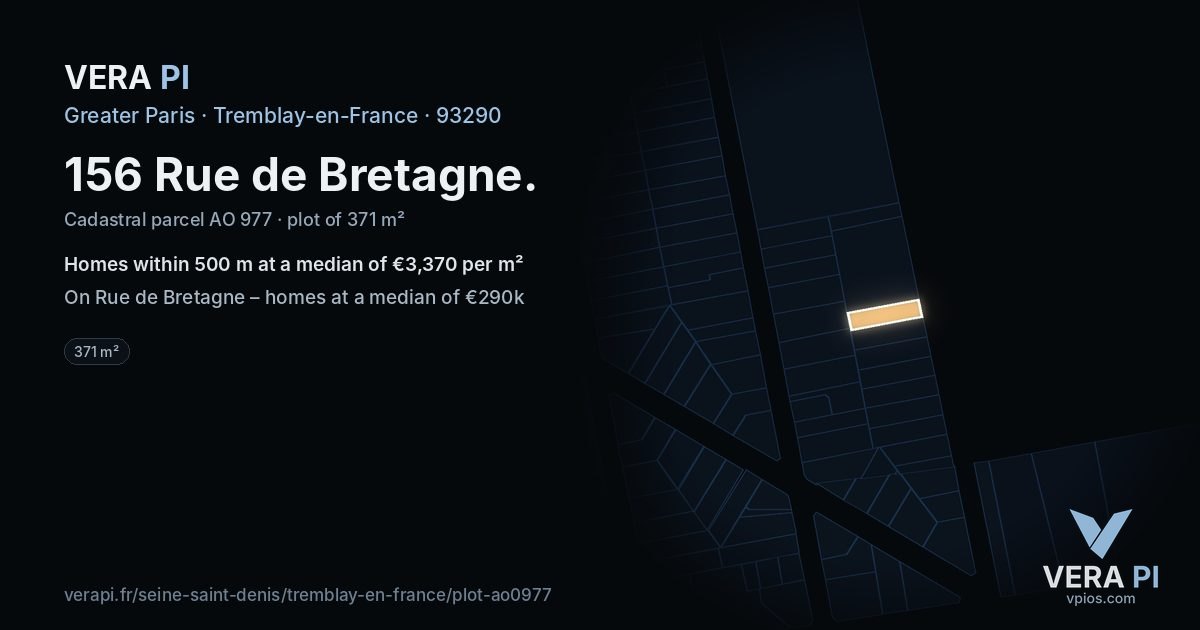 156 Rue de Bretagne, Tremblay-en-France at night – the plot lit, the parcels around coloured by the prices near them