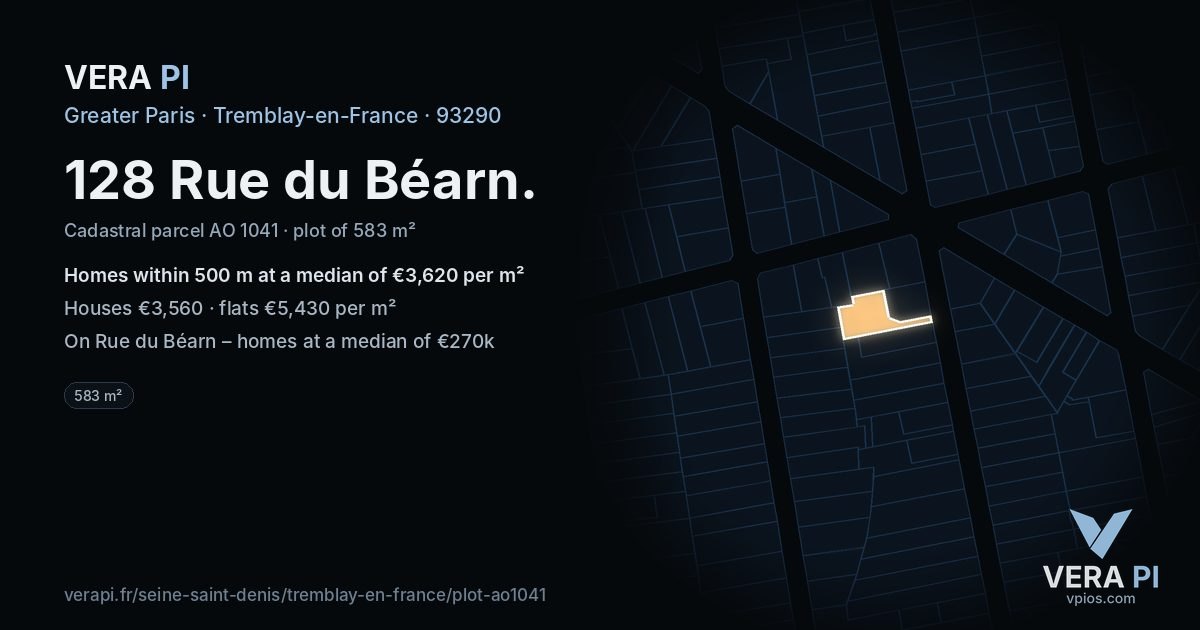 128 Rue du Béarn, Tremblay-en-France at night – the plot lit, the parcels around coloured by the prices near them
