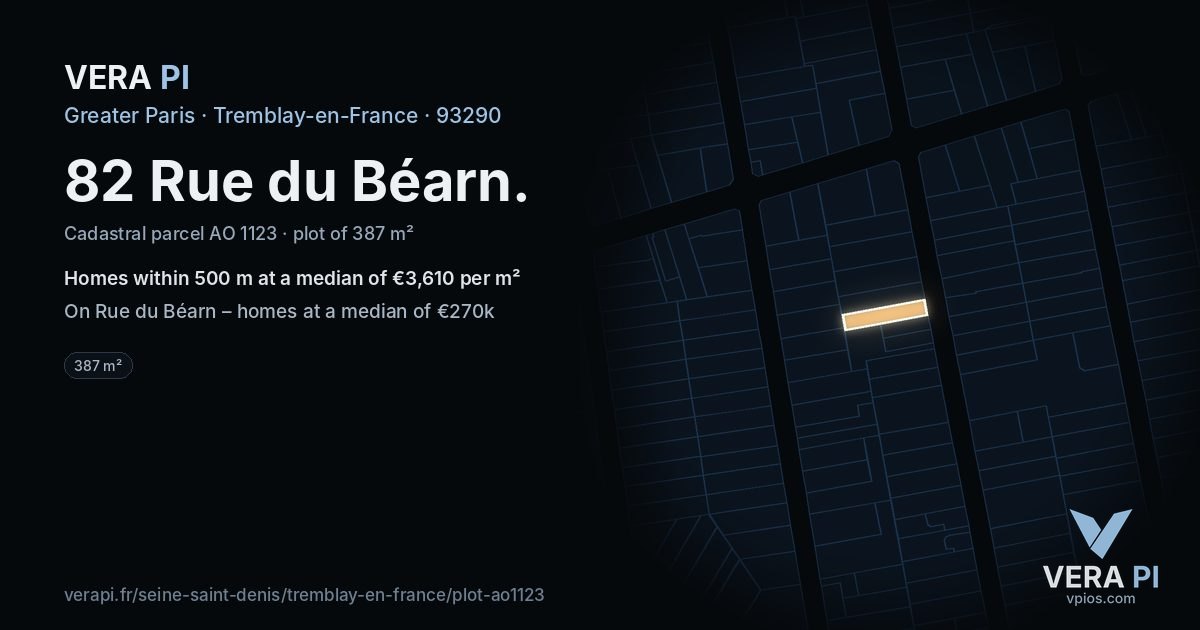 82 Rue du Béarn, Tremblay-en-France at night – the plot lit, the parcels around coloured by the prices near them