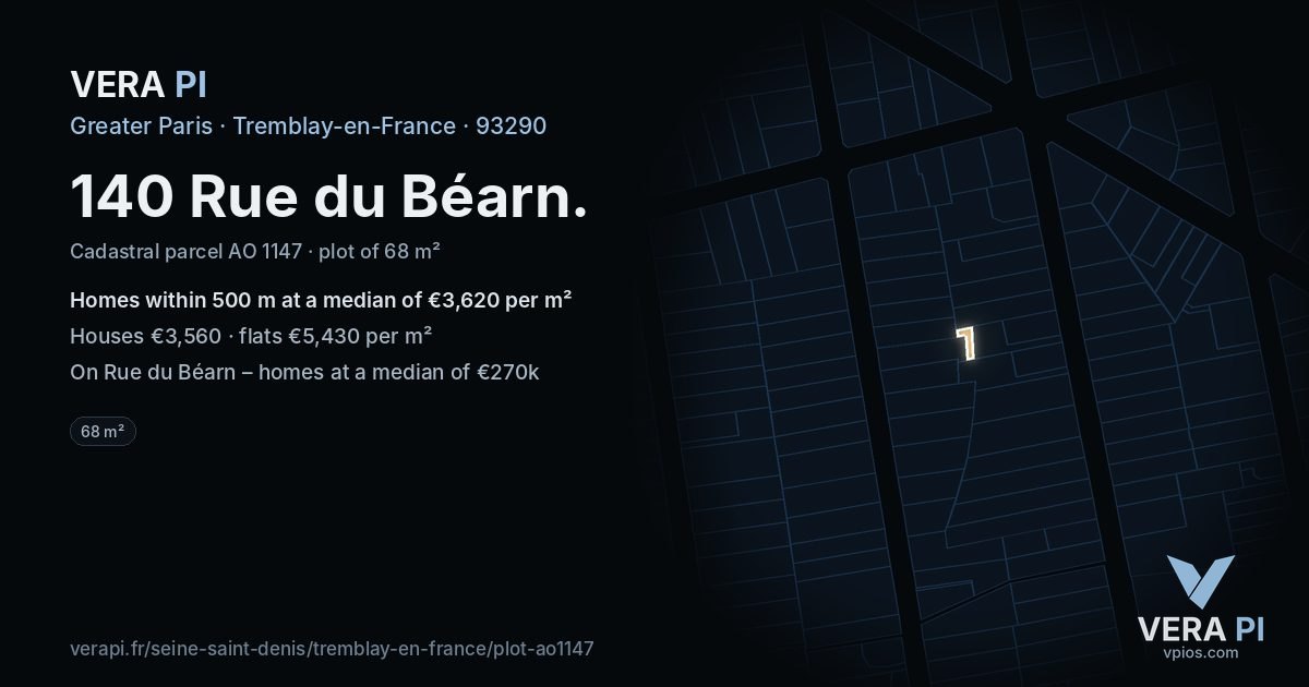 140 Rue du Béarn, Tremblay-en-France at night – the plot lit, the parcels around coloured by the prices near them