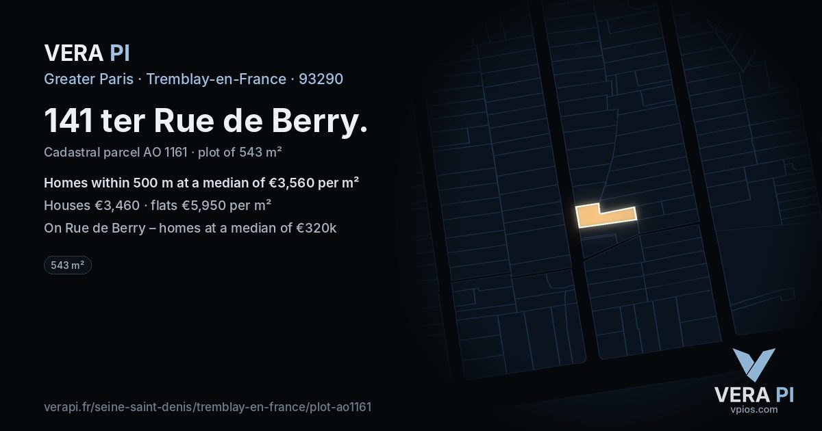 141 ter Rue de Berry, Tremblay-en-France at night – the plot lit, the parcels around coloured by the prices near them
