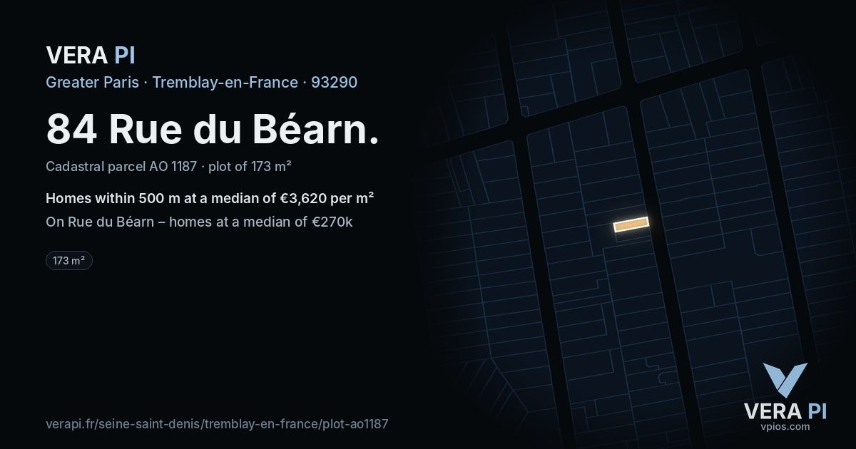 84 Rue du Béarn, Tremblay-en-France at night – the plot lit, the parcels around coloured by the prices near them