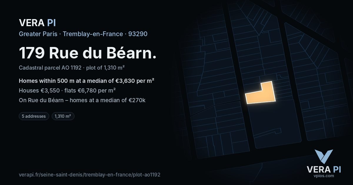 179 Rue du Béarn, Tremblay-en-France at night – the plot lit, the parcels around coloured by the prices near them