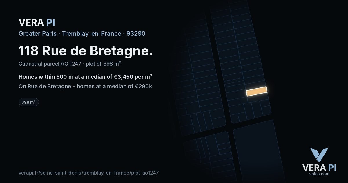 118 Rue de Bretagne, Tremblay-en-France at night – the plot lit, the parcels around coloured by the prices near them