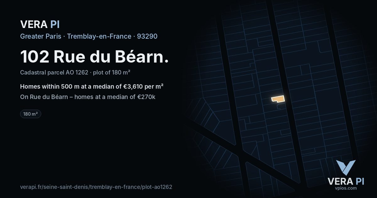 102 Rue du Béarn, Tremblay-en-France at night – the plot lit, the parcels around coloured by the prices near them