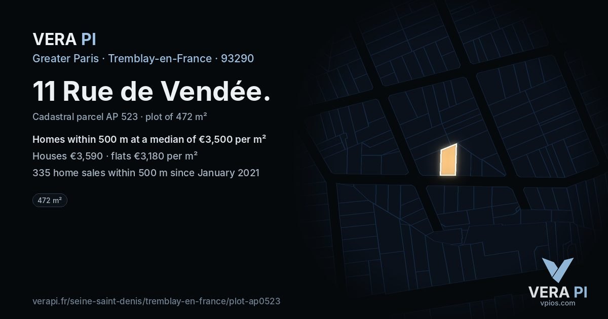11 Rue de Vendée, Tremblay-en-France at night – the plot lit, the parcels around coloured by the prices near them