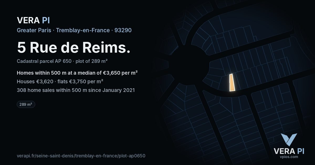 5 Rue de Reims, Tremblay-en-France at night – the plot lit, the parcels around coloured by the prices near them