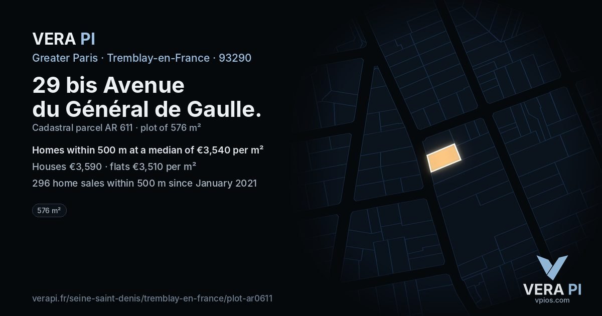 29 bis Avenue du Général de Gaulle, Tremblay-en-France at night – the plot lit, the parcels around coloured by the prices near them