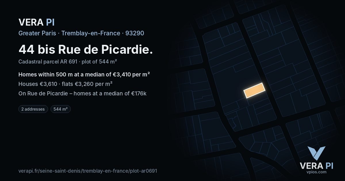 44 bis Rue de Picardie, Tremblay-en-France at night – the plot lit, the parcels around coloured by the prices near them