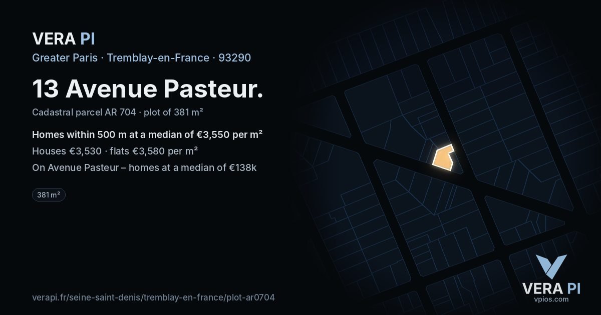 13 Avenue Pasteur, Tremblay-en-France at night – the plot lit, the parcels around coloured by the prices near them