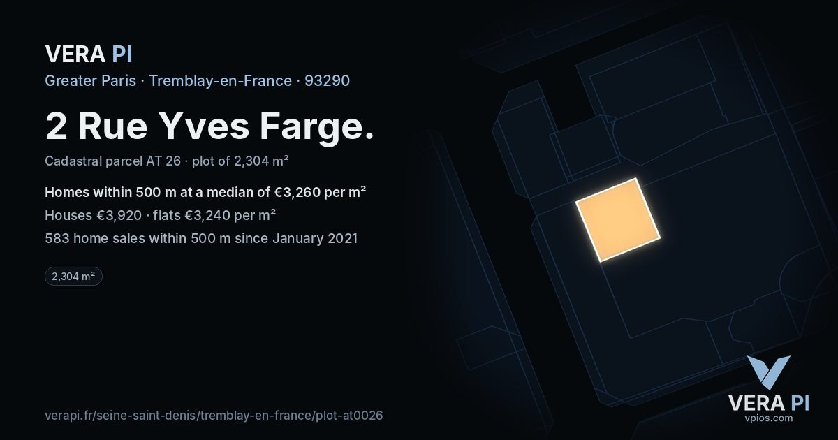 2 Rue Yves Farge, Tremblay-en-France at night – the plot lit, the parcels around coloured by the prices near them