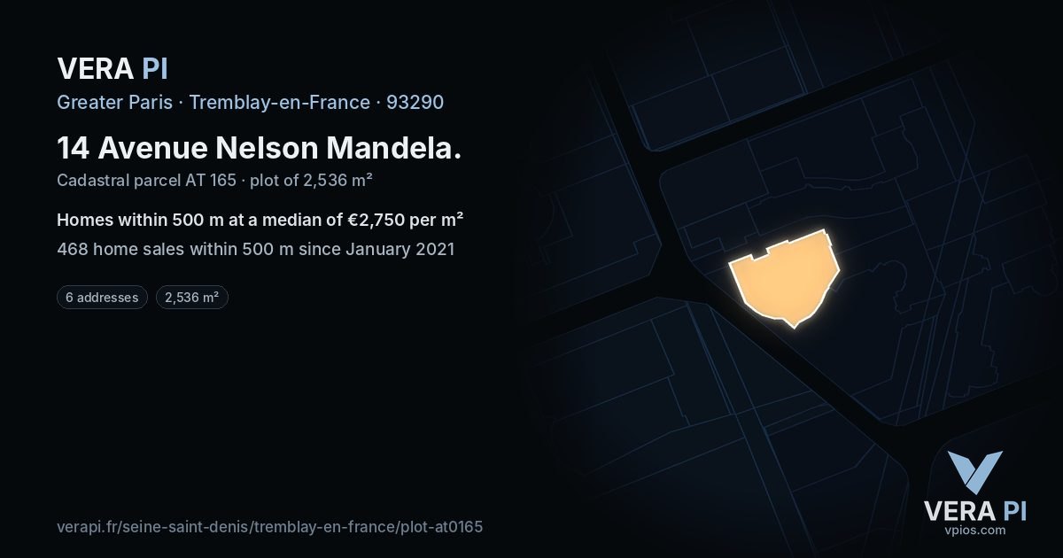 14 Avenue Nelson Mandela, Tremblay-en-France at night – the plot lit, the parcels around coloured by the prices near them