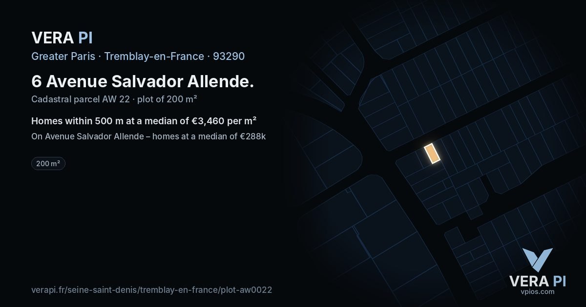 6 Avenue Salvador Allende, Tremblay-en-France at night – the plot lit, the parcels around coloured by the prices near them