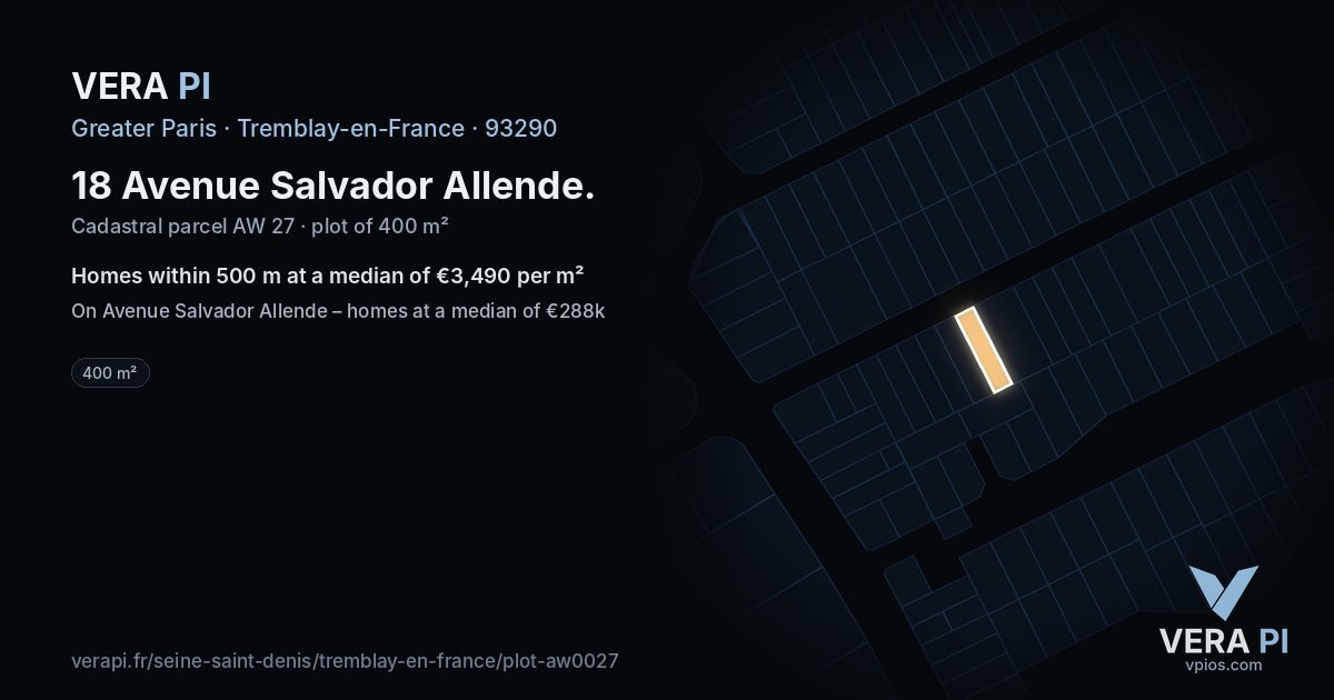 18 Avenue Salvador Allende, Tremblay-en-France at night – the plot lit, the parcels around coloured by the prices near them