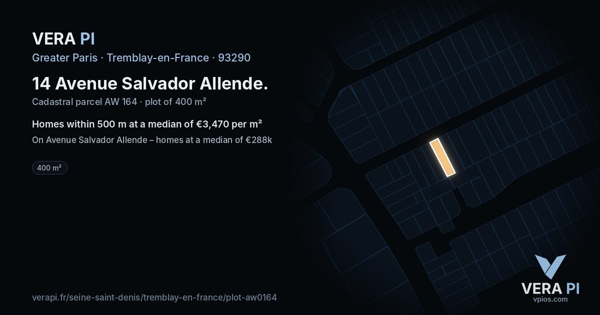 14 Avenue Salvador Allende, Tremblay-en-France at night – the plot lit, the parcels around coloured by the prices near them