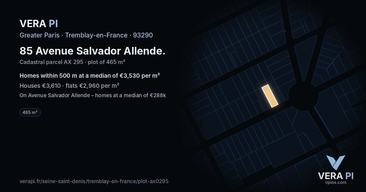 85 Avenue Salvador Allende, Tremblay-en-France at night – the plot lit, the parcels around coloured by the prices near them