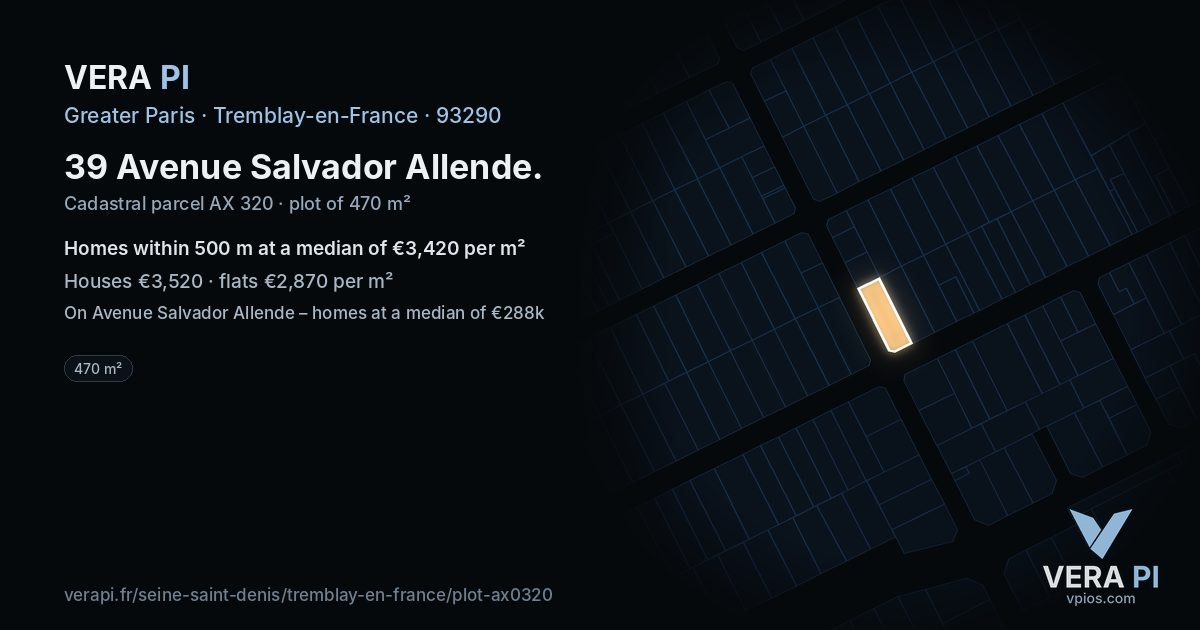 39 Avenue Salvador Allende, Tremblay-en-France at night – the plot lit, the parcels around coloured by the prices near them