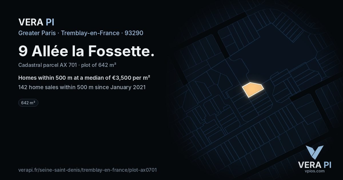 9 Allée la Fossette, Tremblay-en-France at night – the plot lit, the parcels around coloured by the prices near them