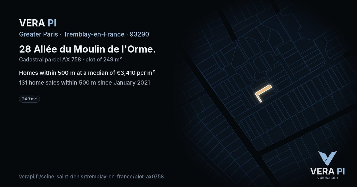 28 Allée du Moulin de l'Orme, Tremblay-en-France at night – the plot lit, the parcels around coloured by the prices near them