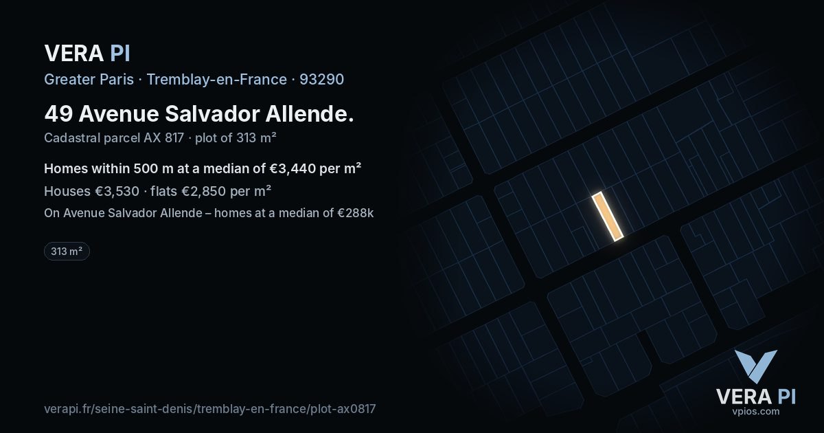 49 Avenue Salvador Allende, Tremblay-en-France at night – the plot lit, the parcels around coloured by the prices near them