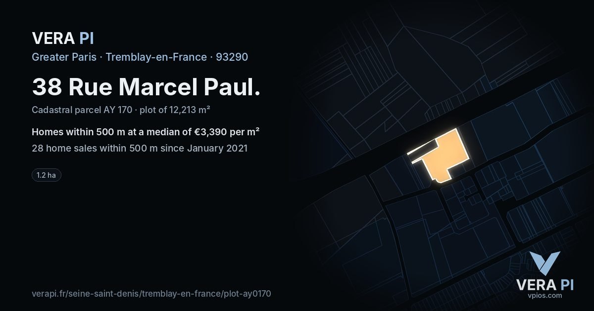 38 Rue Marcel Paul, Tremblay-en-France at night – the plot lit, the parcels around coloured by the prices near them