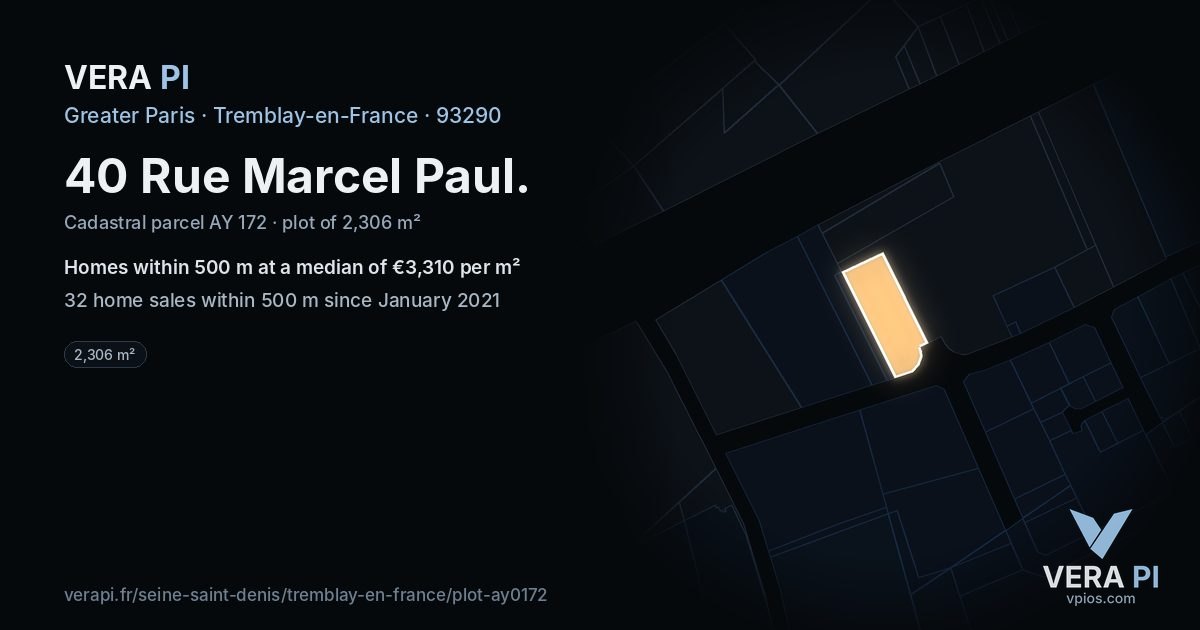 40 Rue Marcel Paul, Tremblay-en-France at night – the plot lit, the parcels around coloured by the prices near them