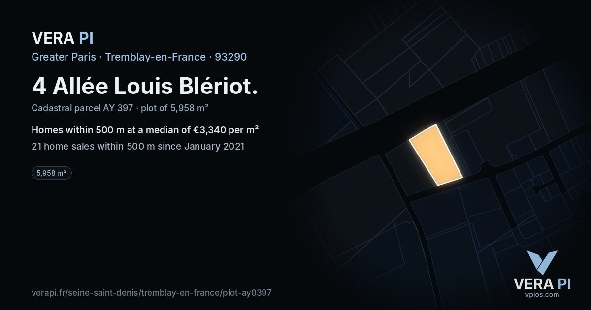 4 Allée Louis Blériot, Tremblay-en-France at night – the plot lit, the parcels around coloured by the prices near them
