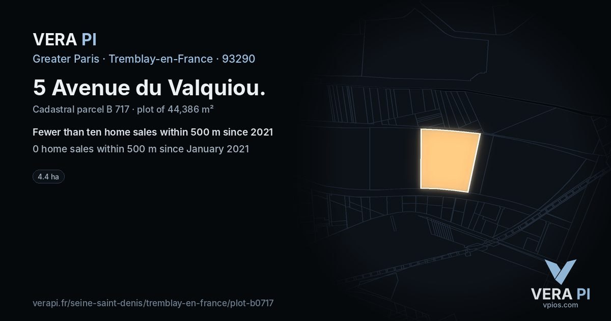 5 Avenue du Valquiou, Tremblay-en-France at night – the plot lit, the parcels around coloured by the prices near them
