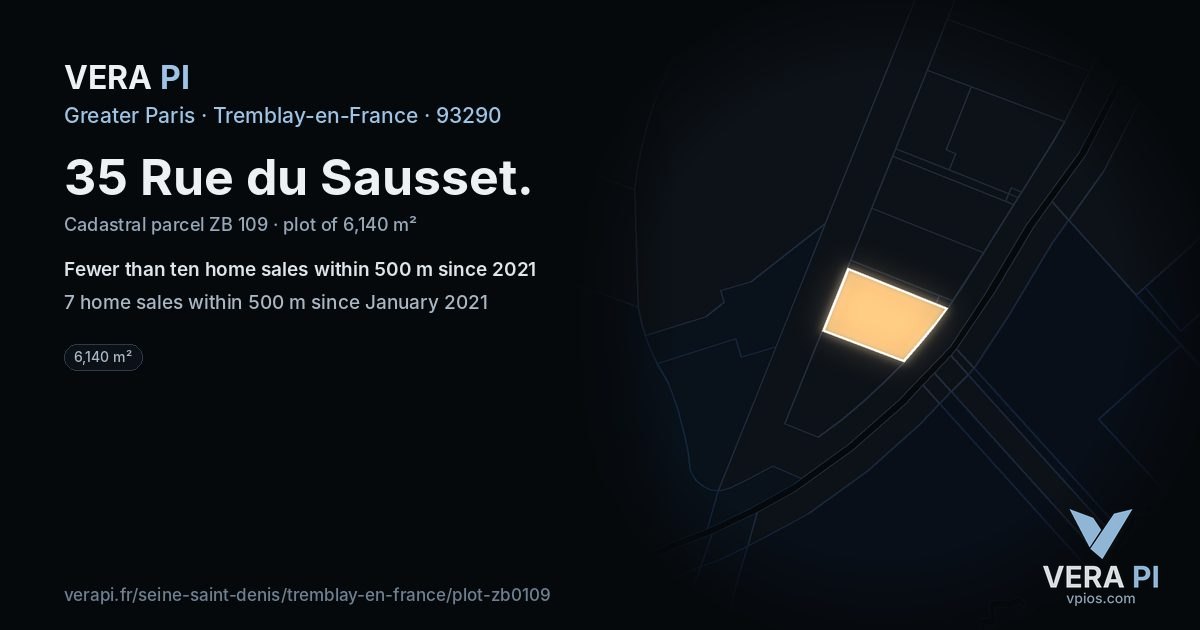 35 Rue du Sausset, Tremblay-en-France at night – the plot lit, the parcels around coloured by the prices near them