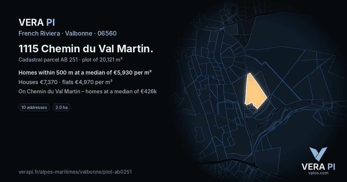 1115 Chemin du Val Martin, Valbonne at night – the plot lit, the parcels around coloured by the prices near them