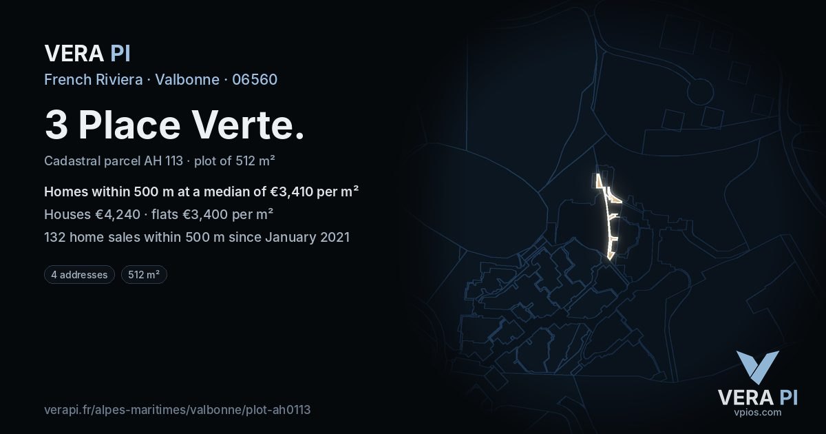 3 Place Verte, Valbonne at night – the plot lit, the parcels around coloured by the prices near them