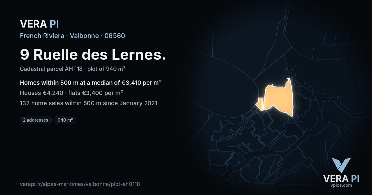 9 Ruelle des Lernes, Valbonne at night – the plot lit, the parcels around coloured by the prices near them