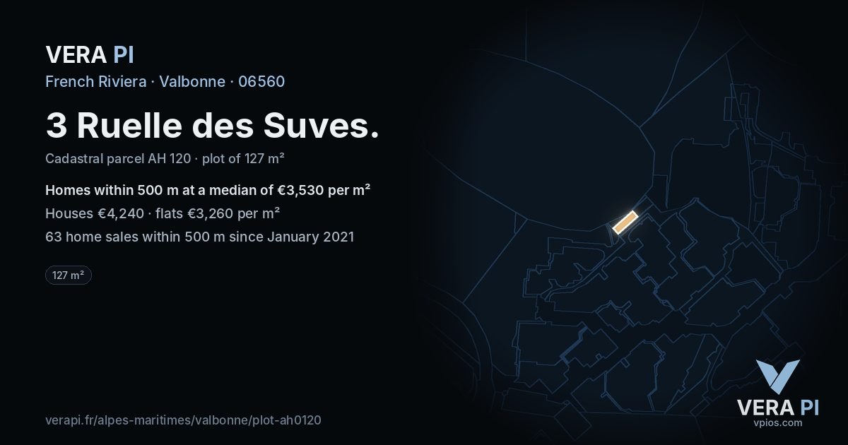 3 Ruelle des Suves, Valbonne at night – the plot lit, the parcels around coloured by the prices near them
