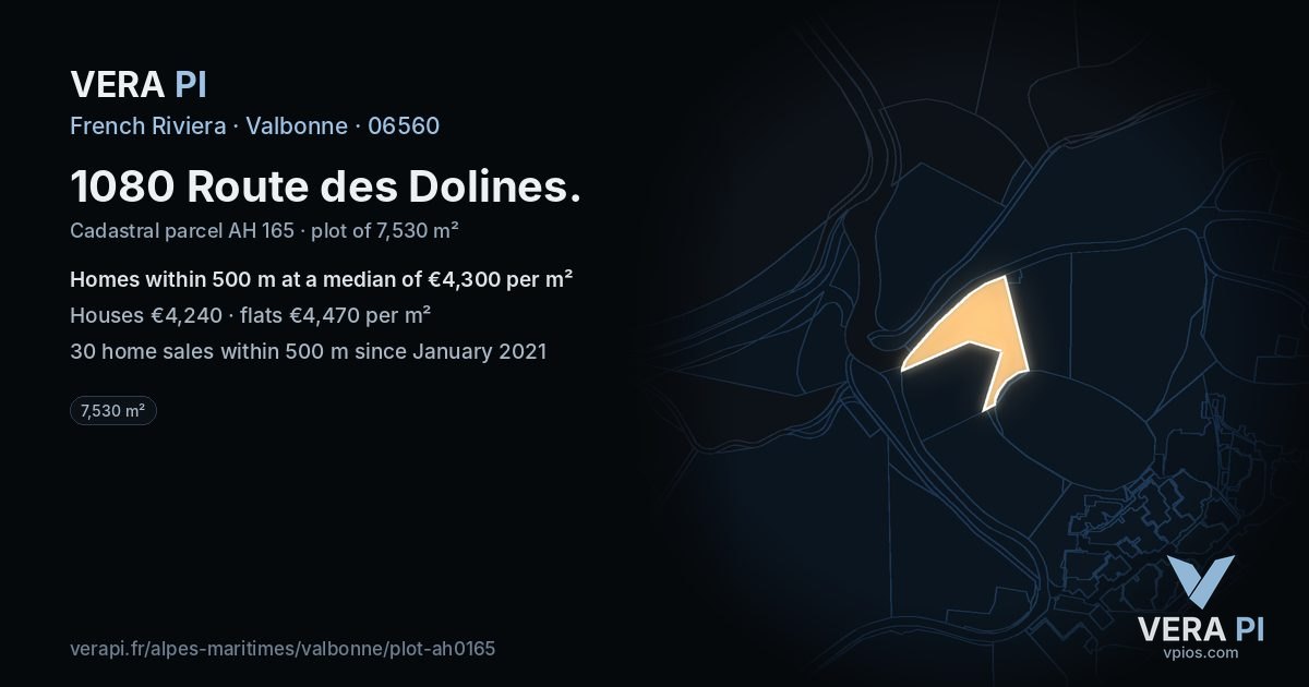 1080 Route des Dolines, Valbonne at night – the plot lit, the parcels around coloured by the prices near them