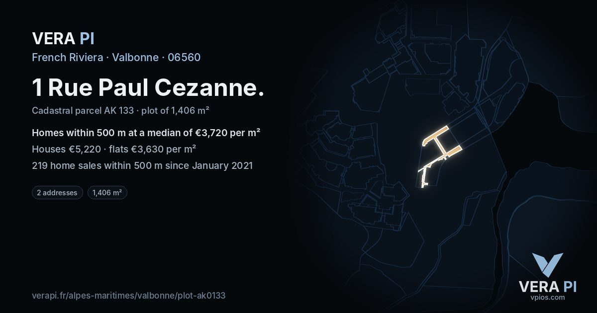 1 Rue Paul Cezanne, Valbonne at night – the plot lit, the parcels around coloured by the prices near them