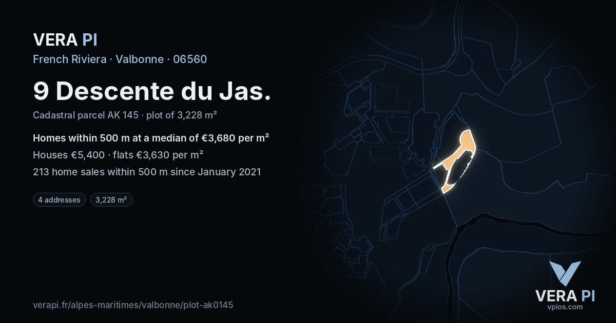 9 Descente du Jas, Valbonne at night – the plot lit, the parcels around coloured by the prices near them