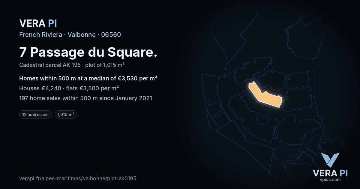 7 Passage du Square, Valbonne at night – the plot lit, the parcels around coloured by the prices near them