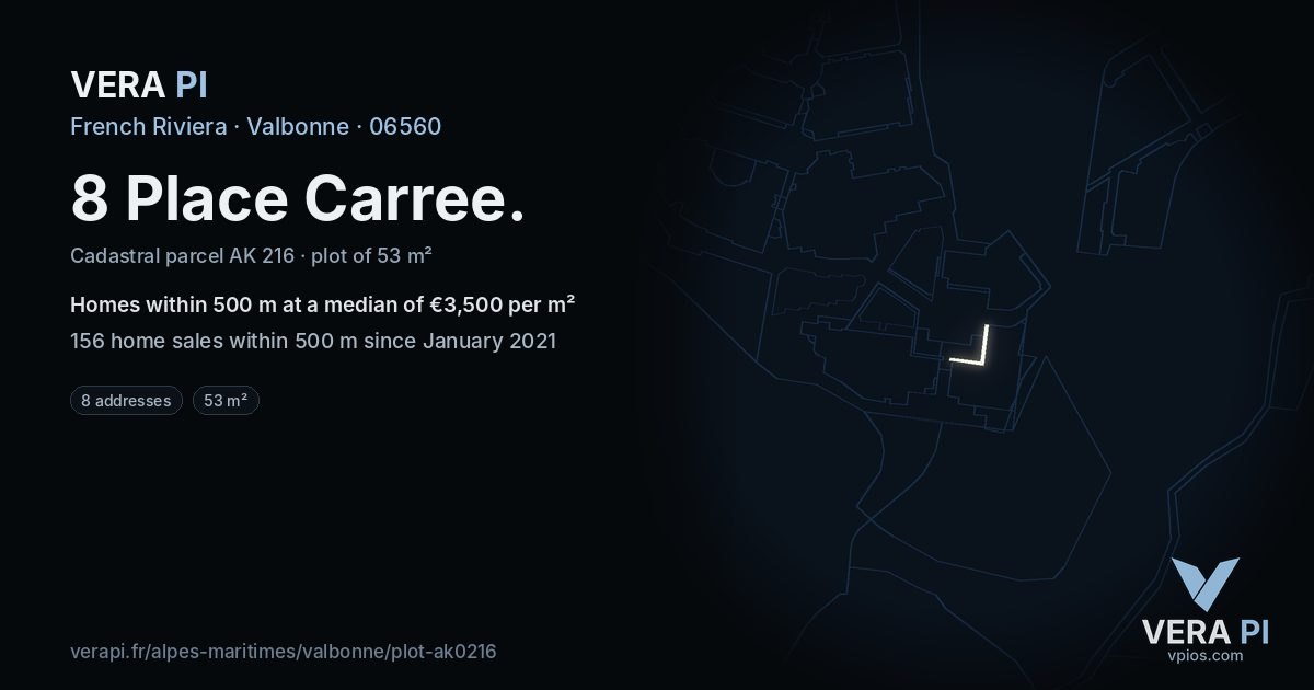 8 Place Carree, Valbonne at night – the plot lit, the parcels around coloured by the prices near them