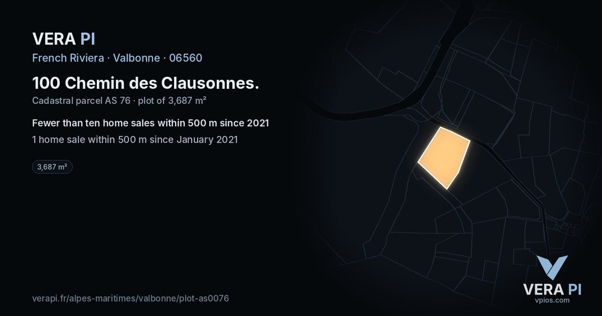 100 Chemin des Clausonnes, Valbonne at night – the plot lit, the parcels around coloured by the prices near them