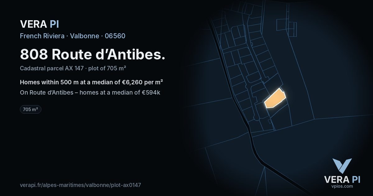 808 Route d’Antibes, Valbonne at night – the plot lit, the parcels around coloured by the prices near them
