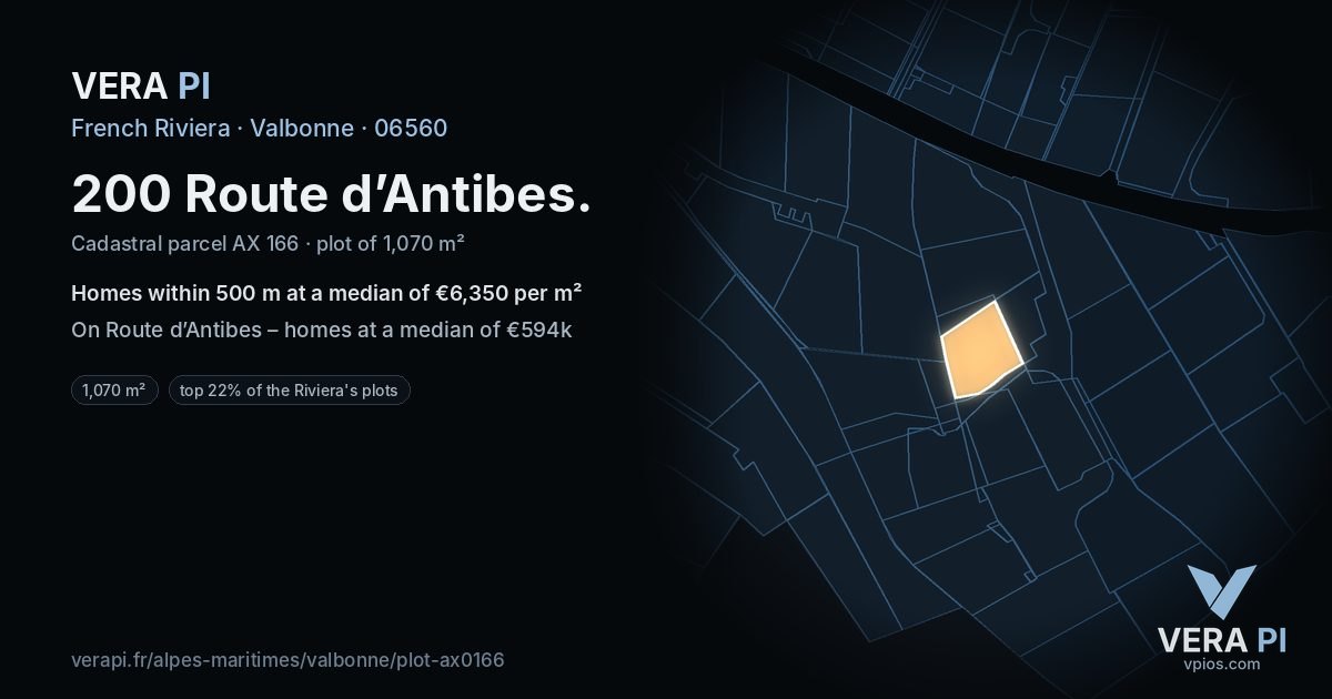 200 Route d’Antibes, Valbonne at night – the plot lit, the parcels around coloured by the prices near them