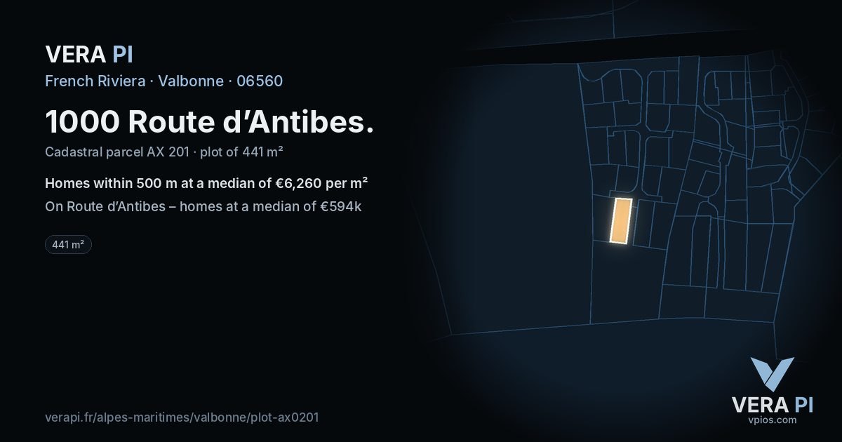 1000 Route d’Antibes, Valbonne at night – the plot lit, the parcels around coloured by the prices near them