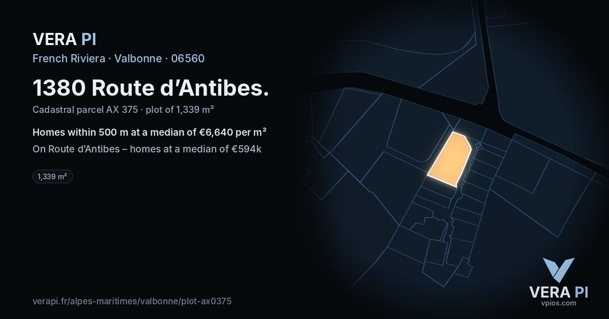 1380 Route d’Antibes, Valbonne at night – the plot lit, the parcels around coloured by the prices near them