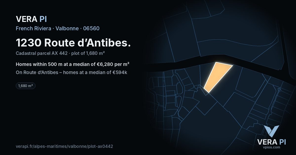 1230 Route d’Antibes, Valbonne at night – the plot lit, the parcels around coloured by the prices near them