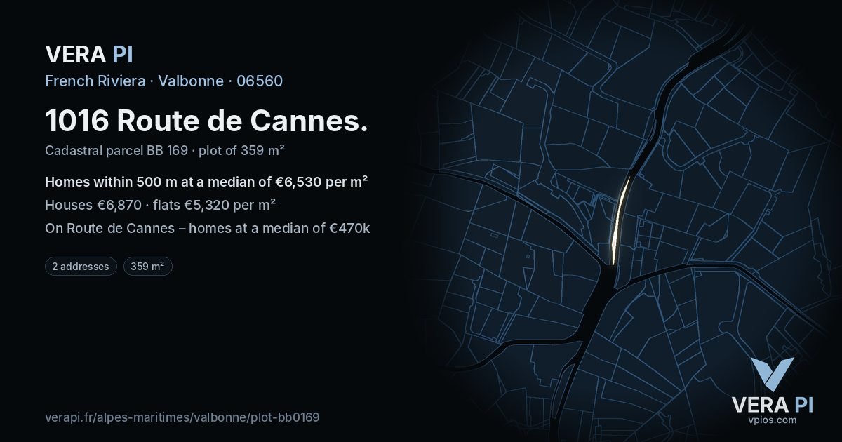 1016 Route de Cannes, Valbonne at night – the plot lit, the parcels around coloured by the prices near them
