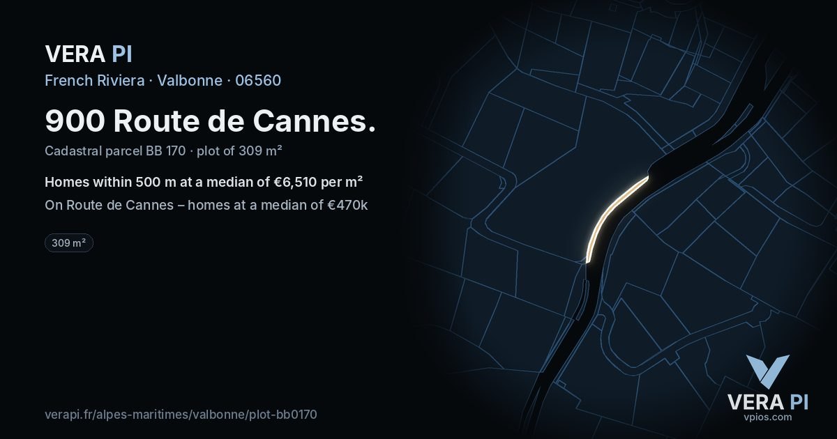 900 Route de Cannes, Valbonne at night – the plot lit, the parcels around coloured by the prices near them