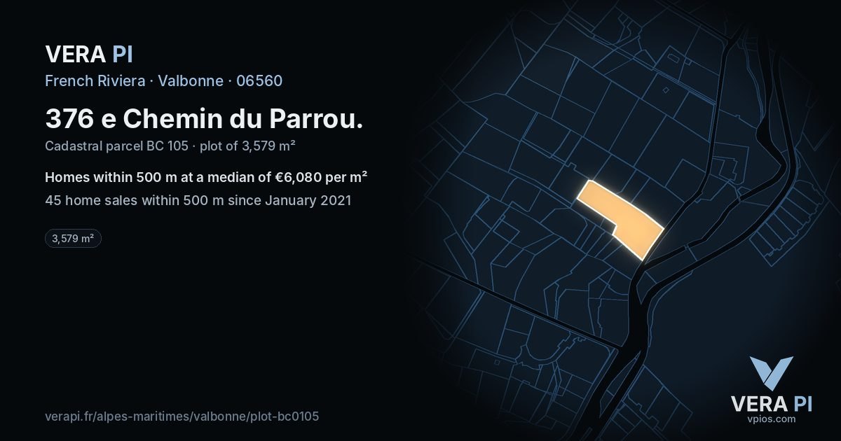 376 e Chemin du Parrou, Valbonne at night – the plot lit, the parcels around coloured by the prices near them