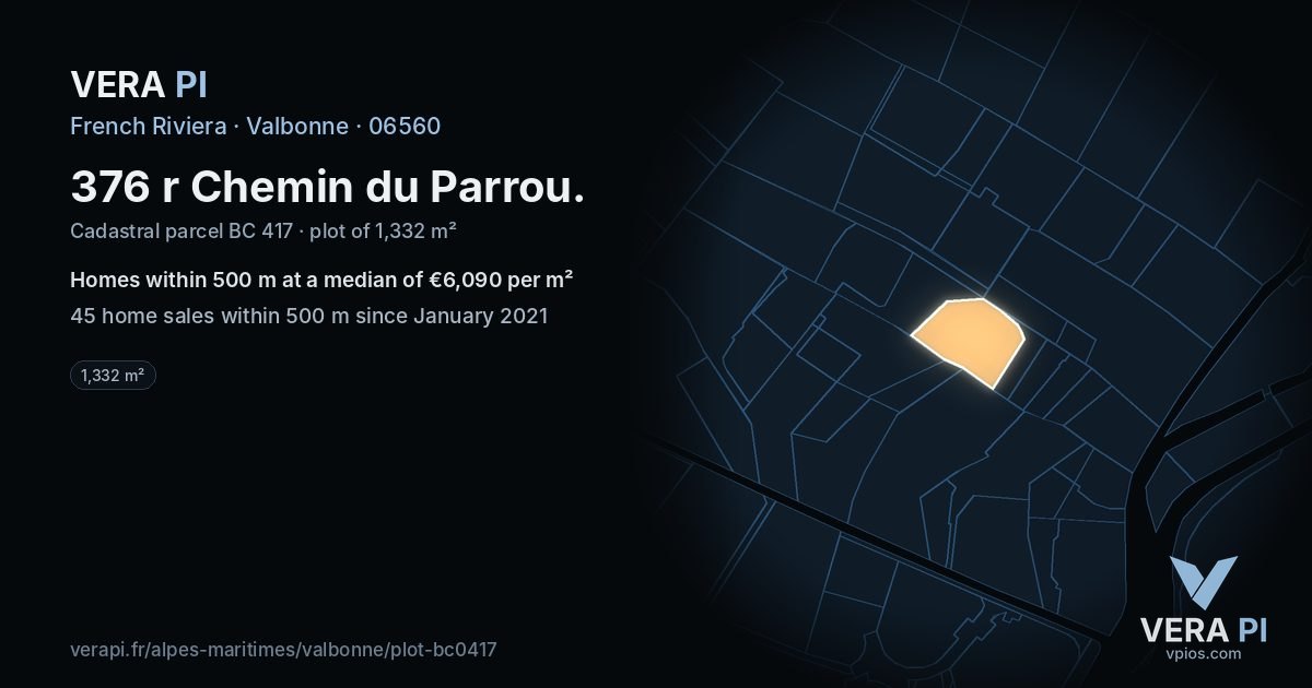 376 r Chemin du Parrou, Valbonne at night – the plot lit, the parcels around coloured by the prices near them