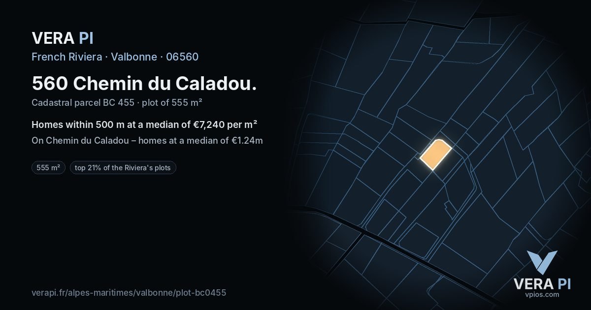 560 Chemin du Caladou, Valbonne at night – the plot lit, the parcels around coloured by the prices near them